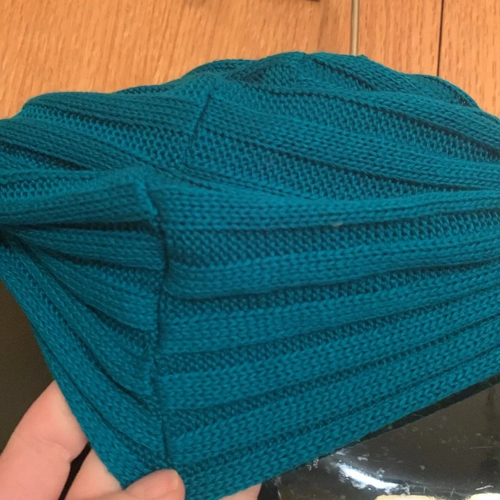 Teal blue ribbed tube circle neck infinity sweater scarf acrylic spandex EUC